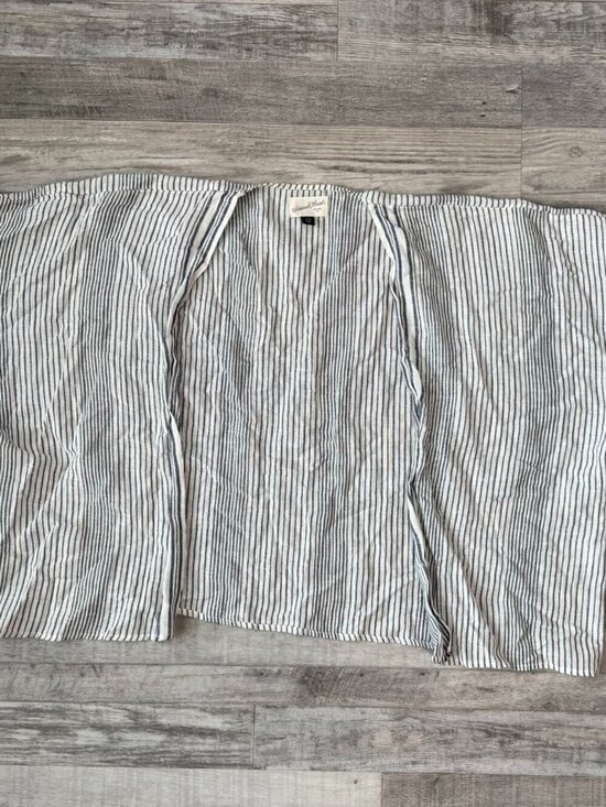 Universal Thread Sweaters - Universal Thread White Blue Stripe Cotton Linen Open Front Shrug OSFM F21